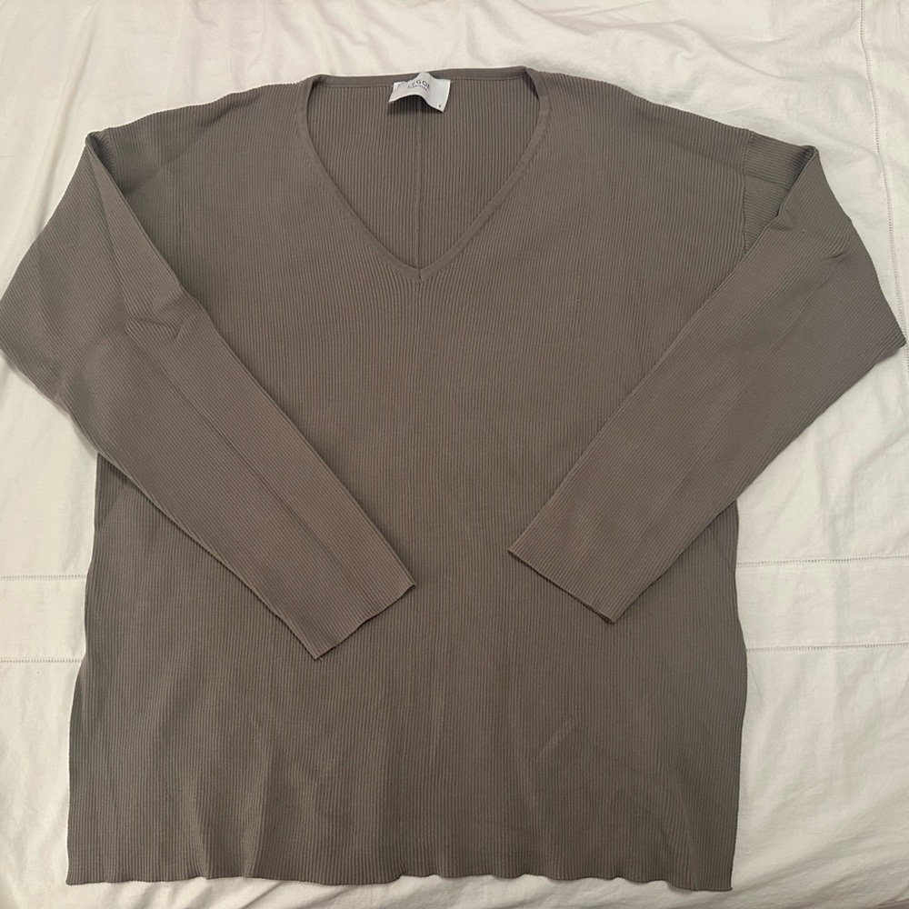 V-Neck Sweater -Sage